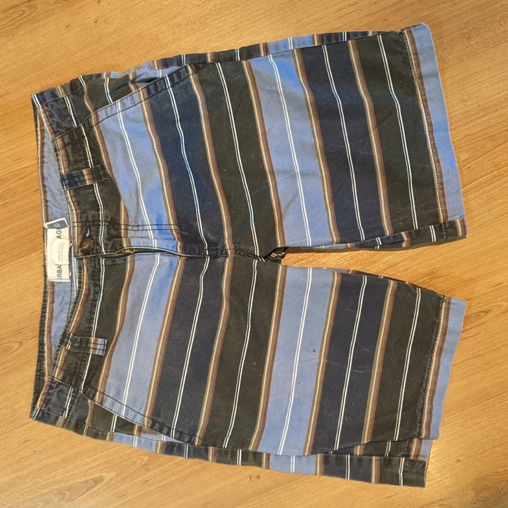 URBAN HERITAGE Men's striped shorts